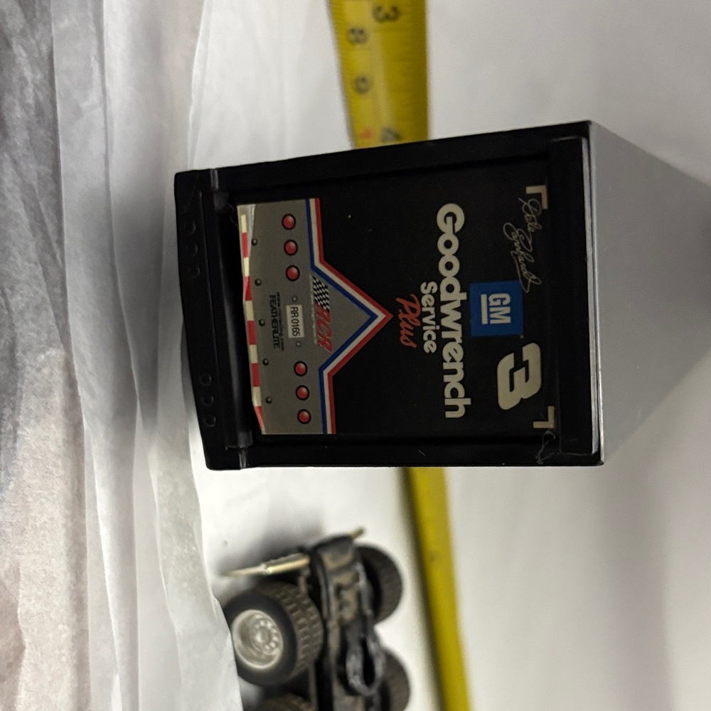 Diecast Trailer Hauler #3 Dale Earnhardt Goodwrench Racing - NASCAR - Picture 7 of 14